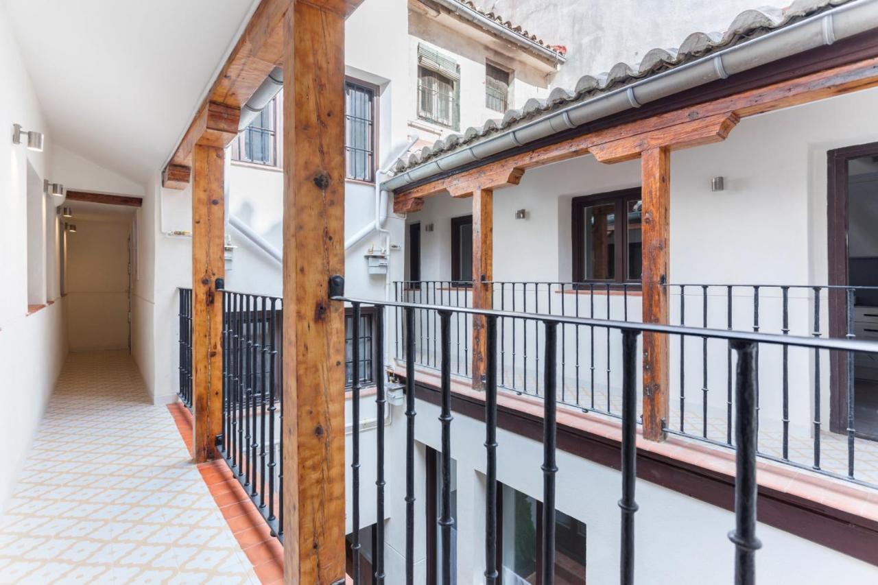 Patio En Madrid Lägenhet Exteriör bild